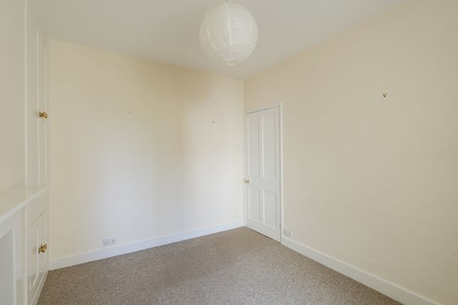 77 Woodstock Road-05498