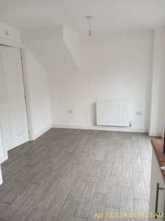 33, Ashley Way, Telford photo 4