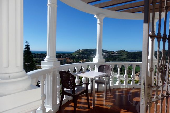 Villa for sale in Torre Del Mar, Axarquia, Andalusia, Spain