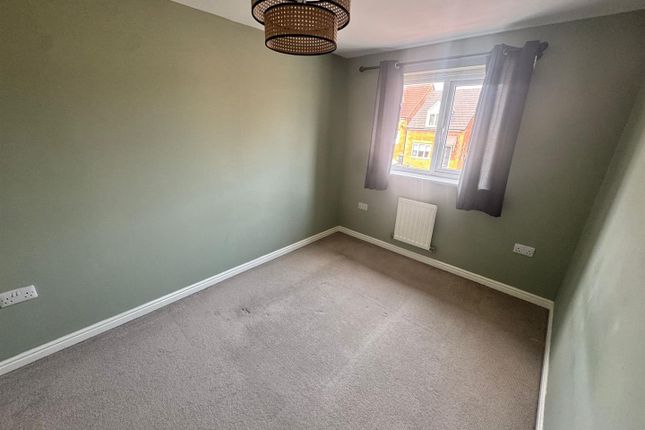 42, Henderson Avenue, Wheatley Hill photo 4
