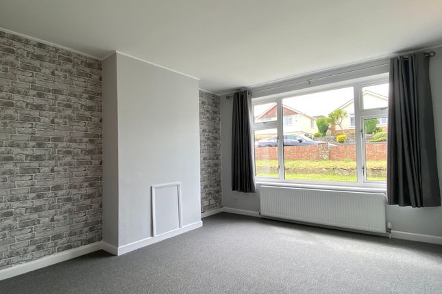 82, Corbiere Avenue, Poole photo 3