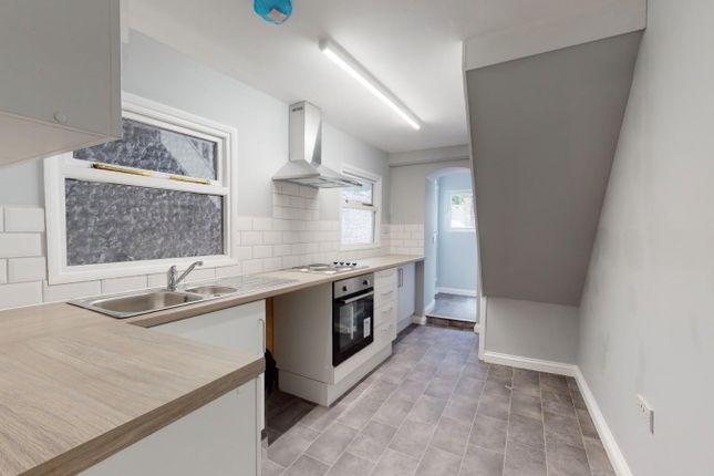 31, Hereson Road, Ramsgate photo 4