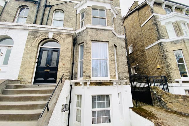 Property For Sale In Heathway London Se3 Buy Properties In Heathway London Se3 Zoopla