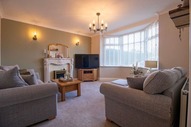 174 Messingham Road, Scunthorpe photo 3
