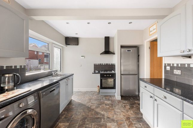 Detached house for sale in Wentworth Avenue, Walton