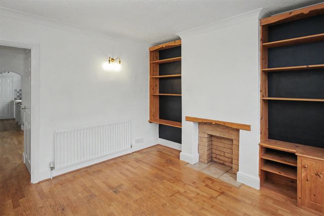 53, Oundle Road, Thrapston photo 2