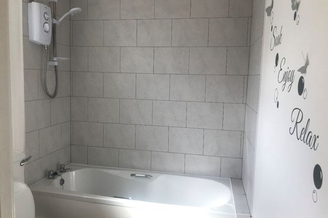 79 Sweet Dews Grove, Hull photo 5