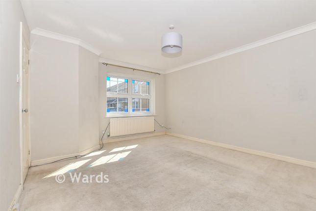 35, Eclipse Drive, Sittingbourne photo 3
