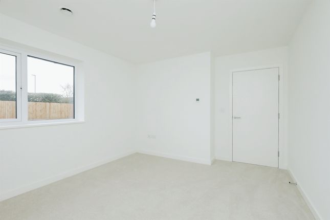 51, Swanflower Way, Swaffham photo 3