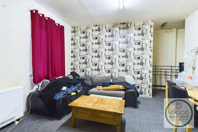 Flat 2, 4a Ramsgate, Durham photo 3