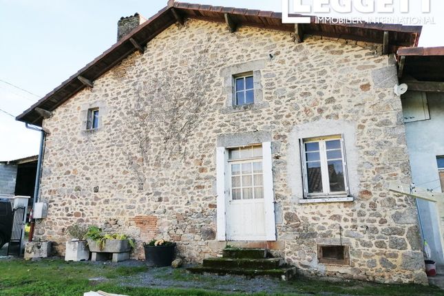 Thumbnail Villa for sale in Saint-Mathieu, Haute-Vienne, Nouvelle-Aquitaine