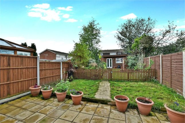 19, Chequers Orchard, IVER photo 4