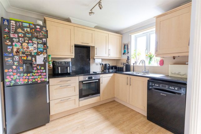 15, Blandamour Way, Bristol photo 4