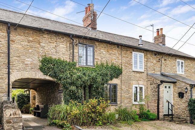 2-bed house on 3, College Square, Upper Heyford, £350,000