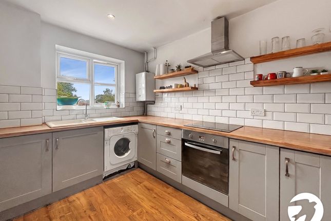 10 Keston Court,, Parkhill Road, Bexley photo 2