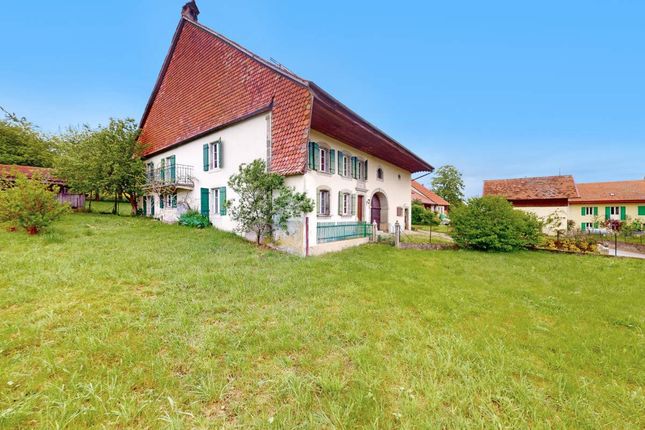 Thumbnail Villa for sale in Brenles, Canton De Vaud, Switzerland