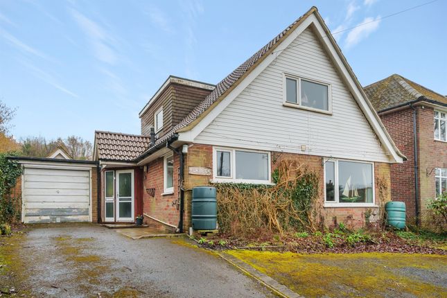 Thumbnail Bungalow for sale in London Road, Berkhamsted