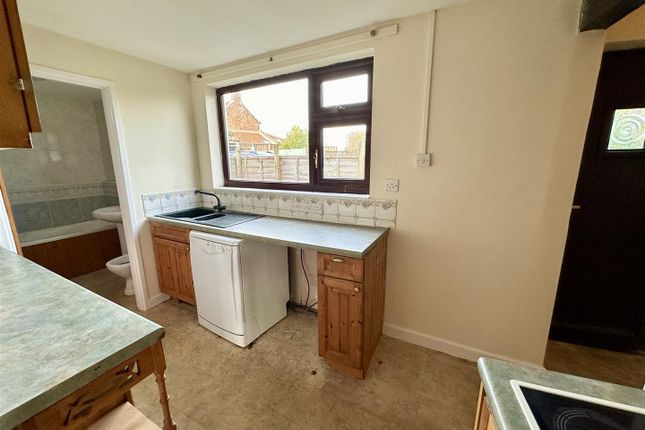 Terraced house for sale in School Road, Lessingham