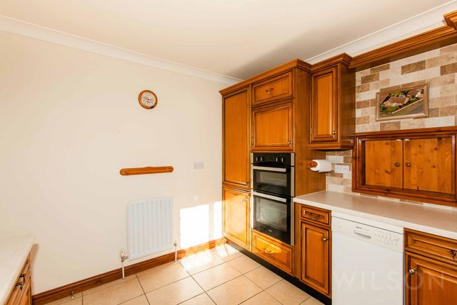 99 Church Lane, Chesterfield photo 3