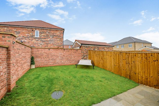 18 Malsters Drive, Horncastle photo 4