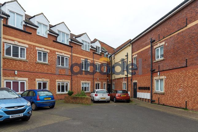11, Cambridge Court, Bishop auckland photo 4