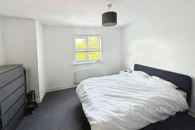 70, Coral Close, Derbyshire photo 4