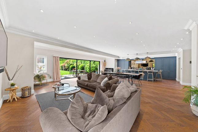 45 Rutland Drive, Harrogate photo 2