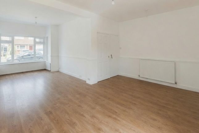 18, Cromwell Road, Southend-On-Sea photo 3