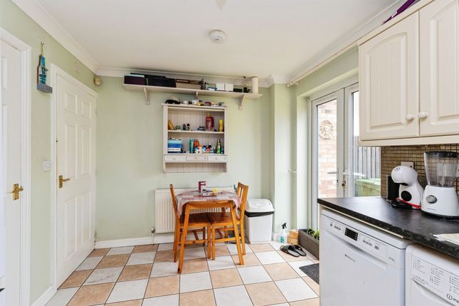 6, Old Bakery Close, March photo 4