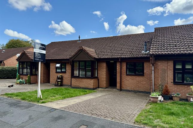 2-bed bungalow on 32, Windleden Road, Loughborough, £144,000