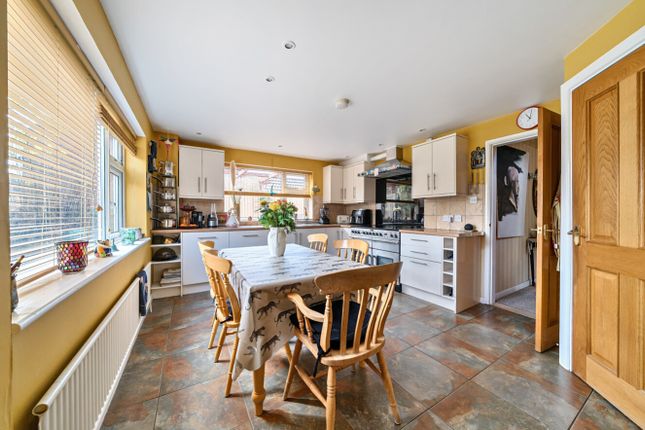 201, Barrowby Road, Grantham photo 3