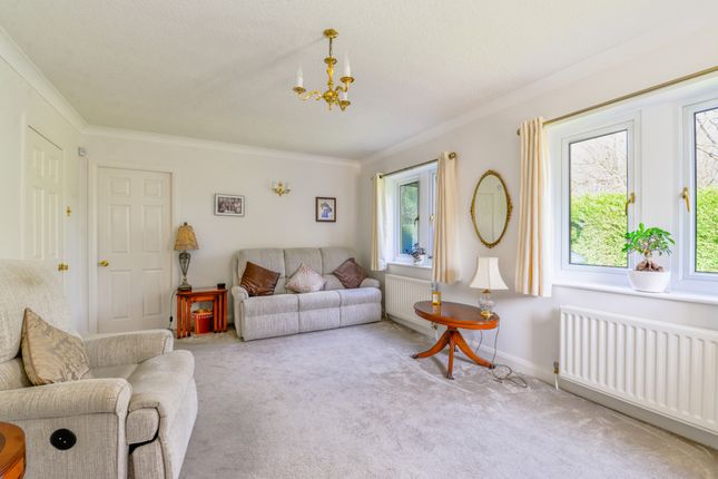 10, Smithy Lane, Bradford photo 2