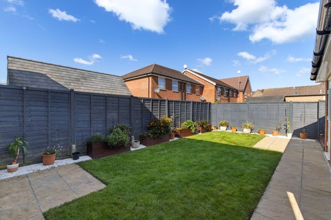 47 Hangar Drive, Chichester photo 4
