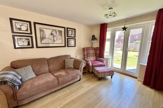 10, Llys Rhaeadr, Swansea photo 4