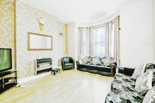 7 Regent Street, Regent, Nottingham photo 3