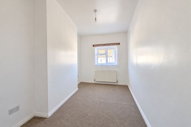 9b, High Street, Ferryhill photo 2