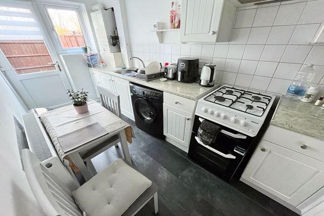 Flat for sale in Pennycress, Weston-Super-Mare