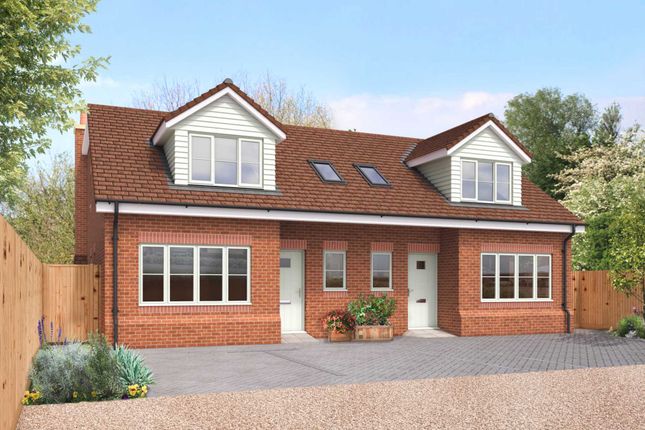 Thumbnail Semi-detached house for sale in Chinnor Road, Towersey