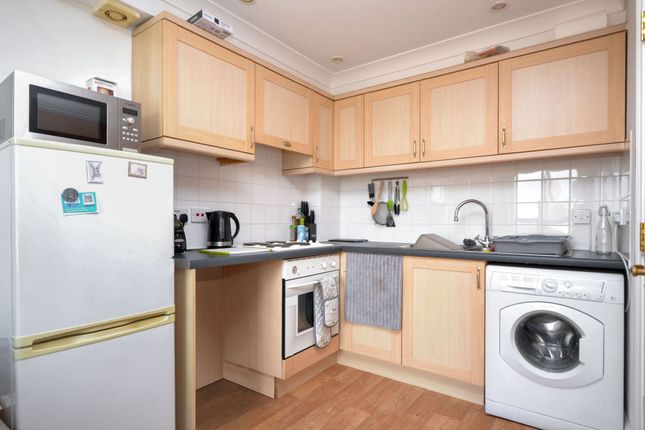 Flat 9, Bank House Mountfield Road, New Romney photo 3