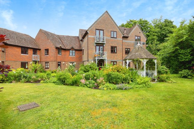 1-bed flat on Flat 11,, Beaufield Gate, Haslemere, £290,000