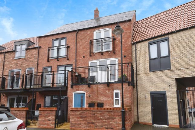 2, Finkle Court, Hull photo 3