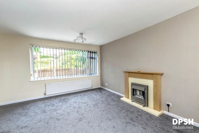 6 Primrose Walk, Churwell, Leeds photo 4