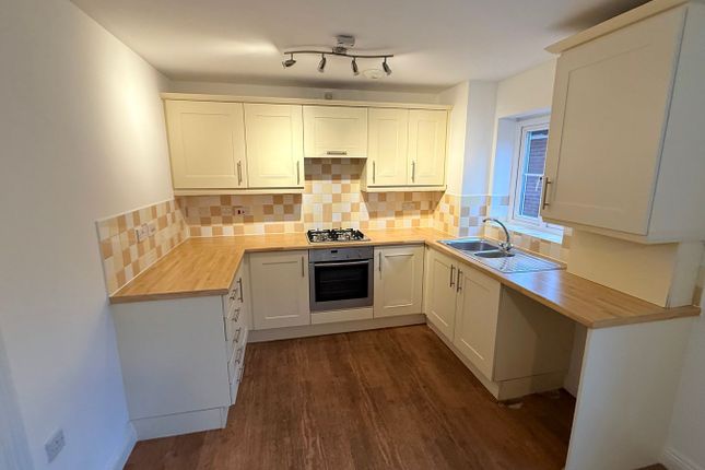 26 Northfield Court, Pollards Way, Taunton photo 3