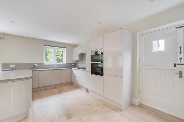 5 SHRUBLANDS DRIVE, Lightwater, Lightwater photo 4