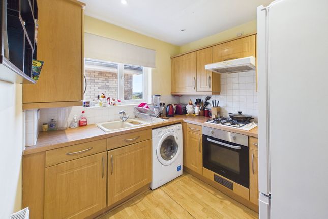 Compton House,Flat 6, Trelissick Road, Paignton photo 3
