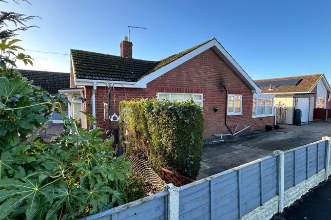 Bungalow for sale in Wainfleet Road, Burgh Le Marsh, Skegness, Lincolnshire