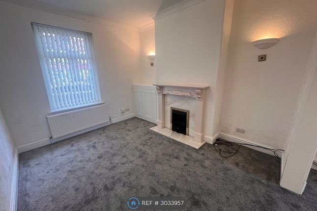 Ellesmere St, Swinton, Manchester photo 2