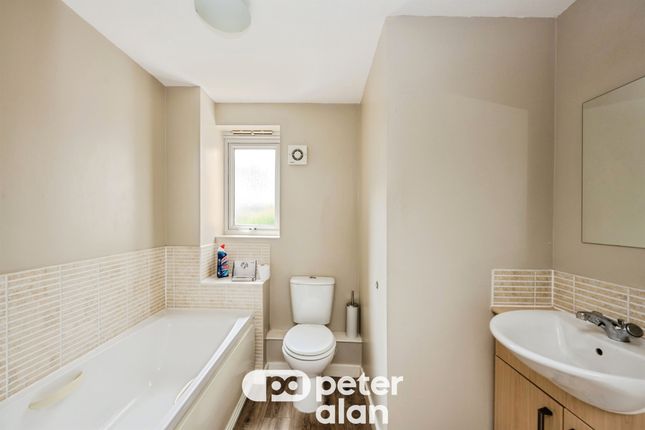 36, Phoebe Road, Swansea photo 4