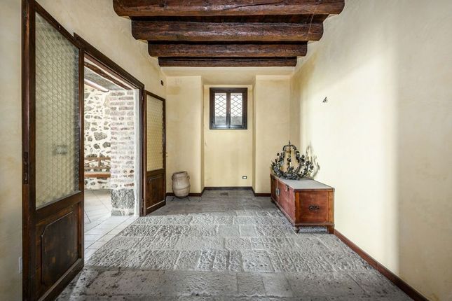 Villa for sale in Veneto, Padova, Cervarese Santa Croce