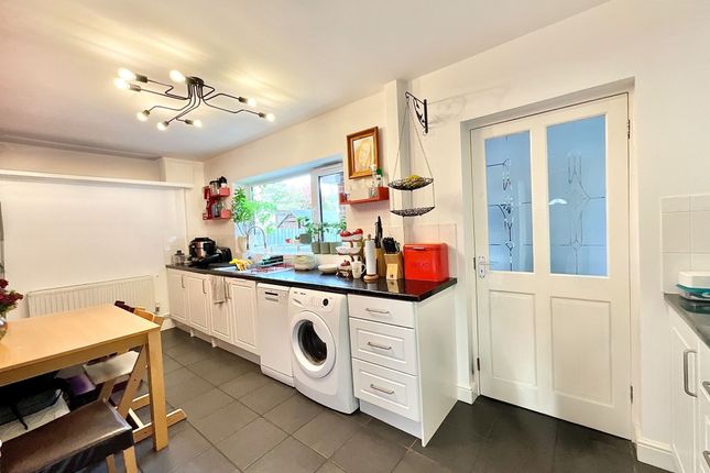 9 Robina Drive, Stoke-On-Trent photo 3